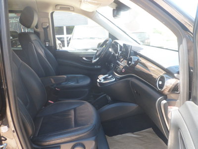 Mercedes-Benz Classe V 220 d Premium Extralong (18)