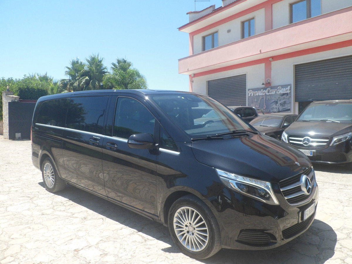 Mercedes-Benz Classe V 220 d Premium Extralong (3)