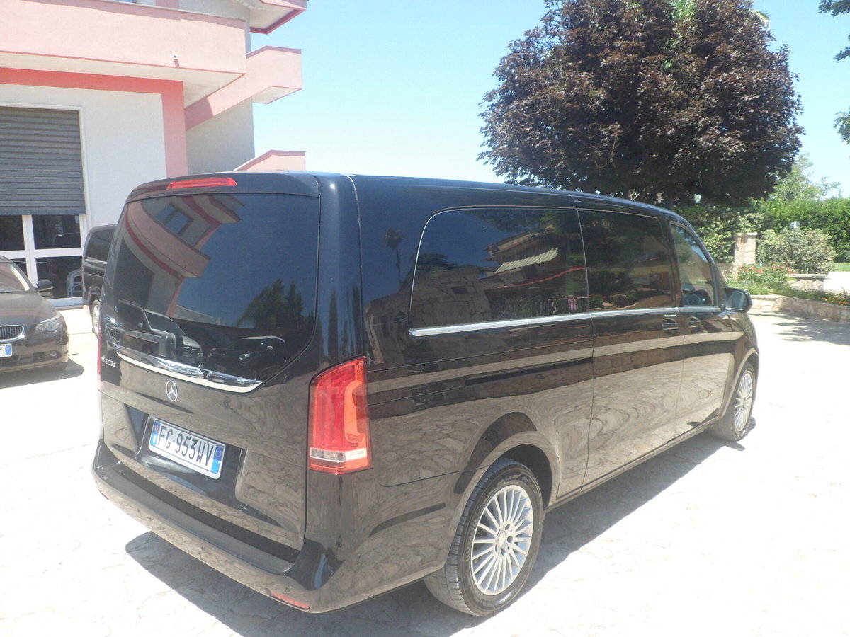 Mercedes-Benz Classe V 220 d Premium Extralong (5)