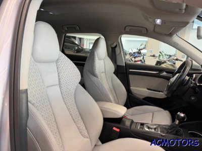 Audi RS 3 Sportback 3 2.5 TFSI quattro S tronic (12)