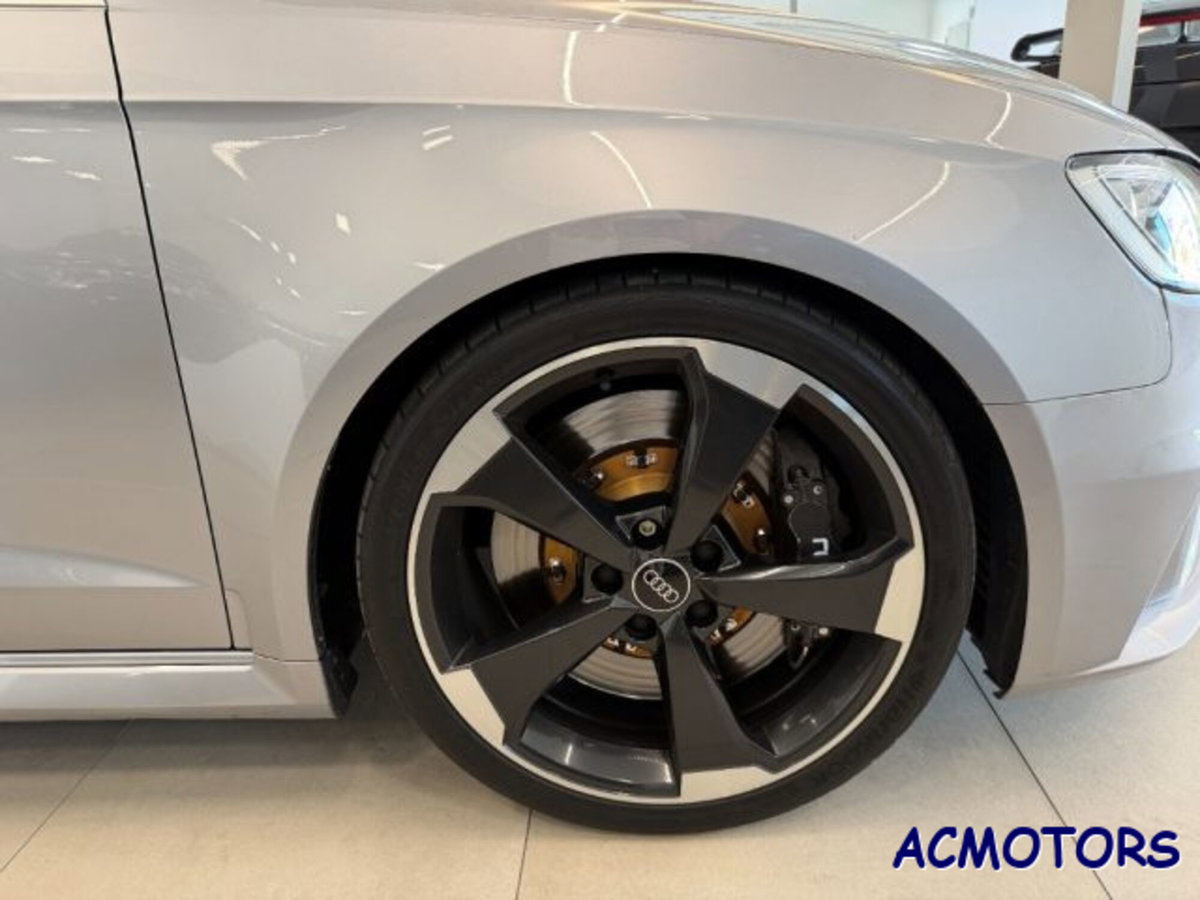 Audi RS 3 Sportback 3 2.5 TFSI quattro S tronic (14)