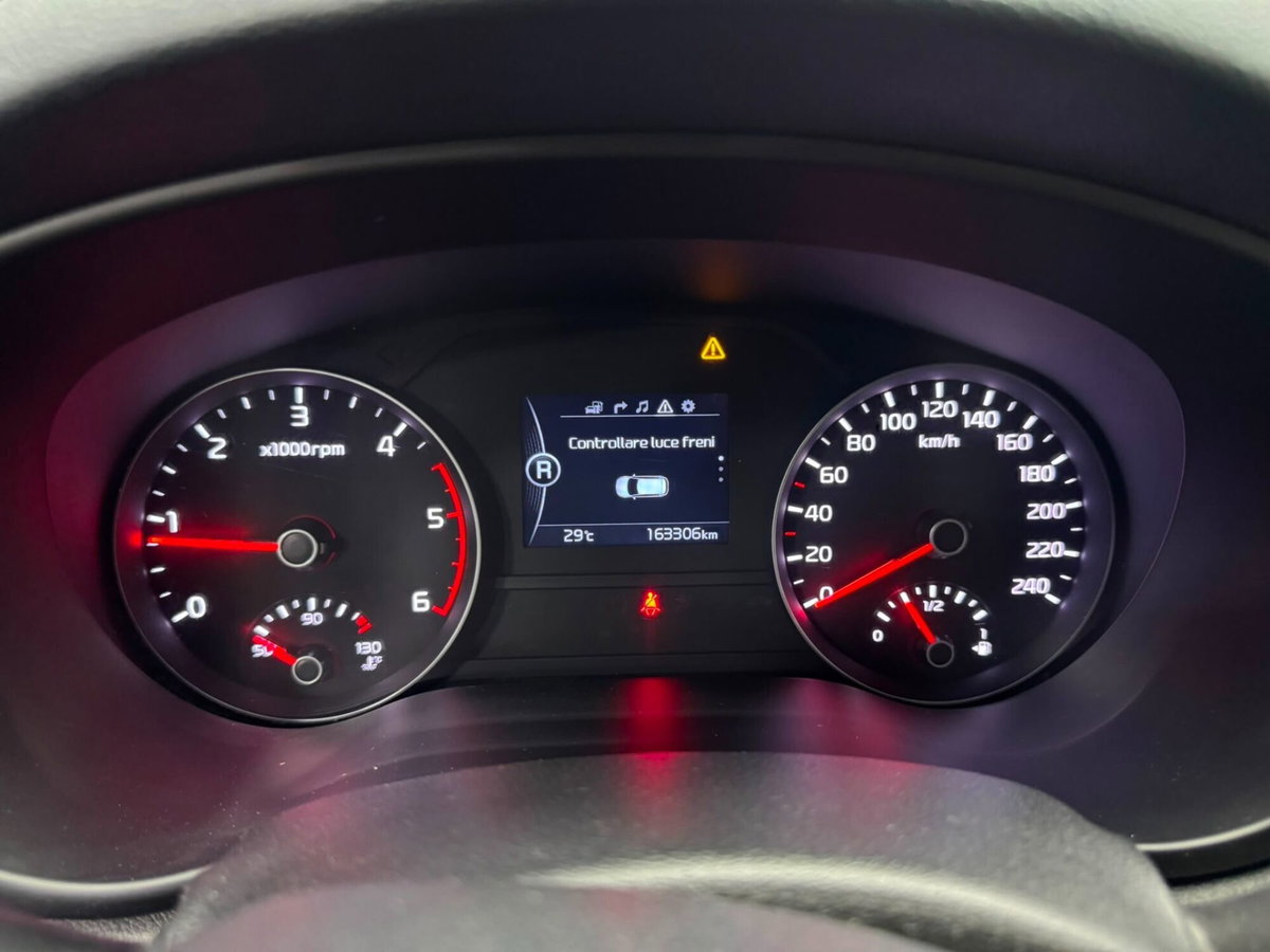 Kia Sportage 1.7 CRDI 2WD GT Line (10)
