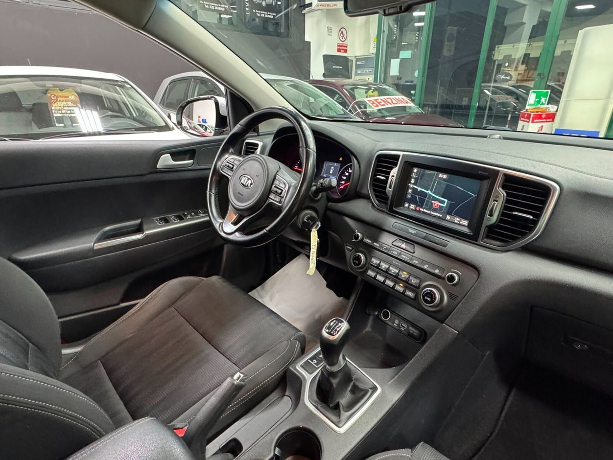Kia Sportage 1.7 CRDI 2WD GT Line (6)