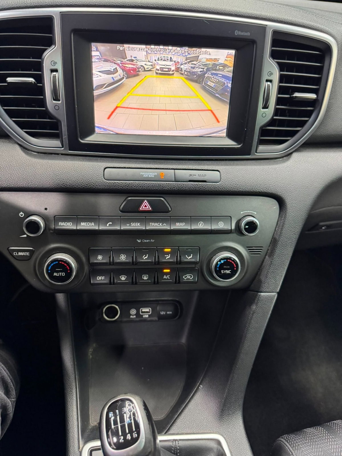 Kia Sportage 1.7 CRDI 2WD GT Line (9)