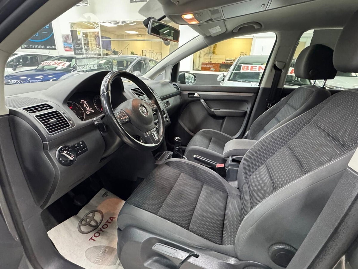 Volkswagen Touran 1.4 TSI Highline EcoFuel (9)