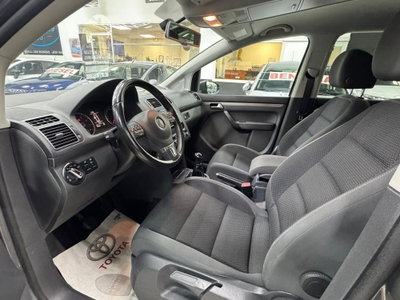 Volkswagen Touran 1.4 TSI Highline EcoFuel (9)