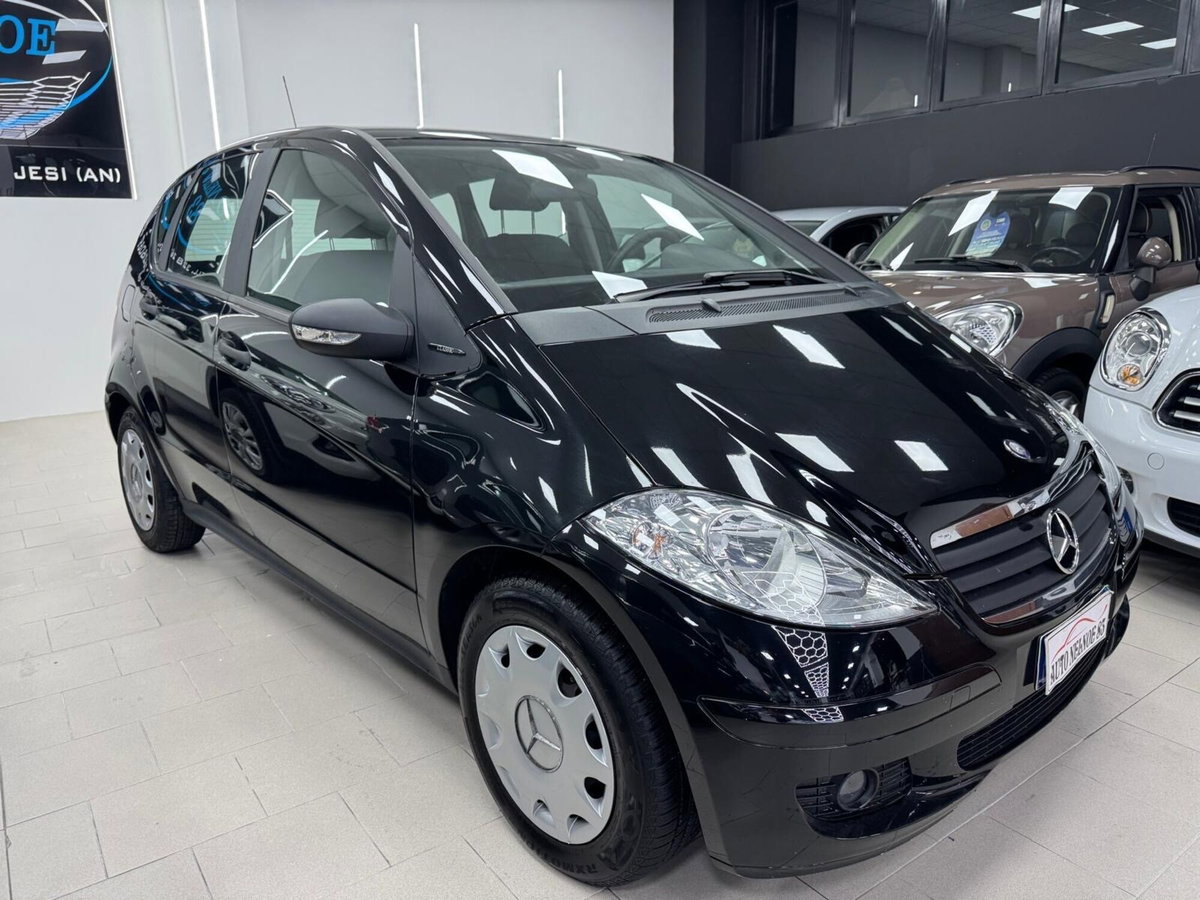 Mercedes-Benz Classe A 180 CDI Avantgarde (3)