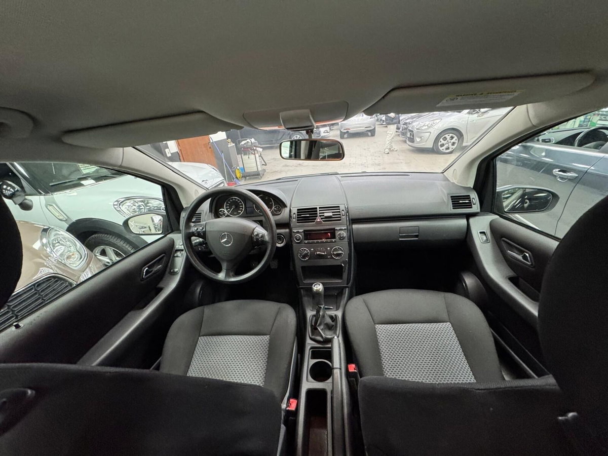 Mercedes-Benz Classe A 180 CDI Avantgarde (7)