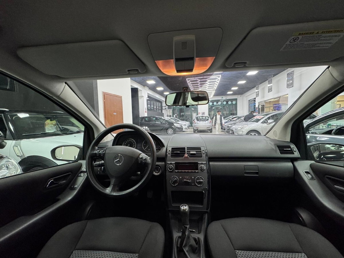 Mercedes-Benz Classe A 180 CDI Avantgarde (8)