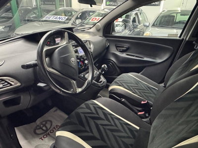 Lancia Ypsilon 0.9 TwinAir 85 CV 5 porte Metano Ecochic Platinum (7)