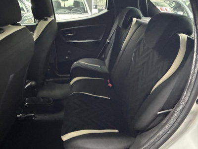 Lancia Ypsilon 0.9 TwinAir 85 CV 5 porte Metano Ecochic Platinum (8)