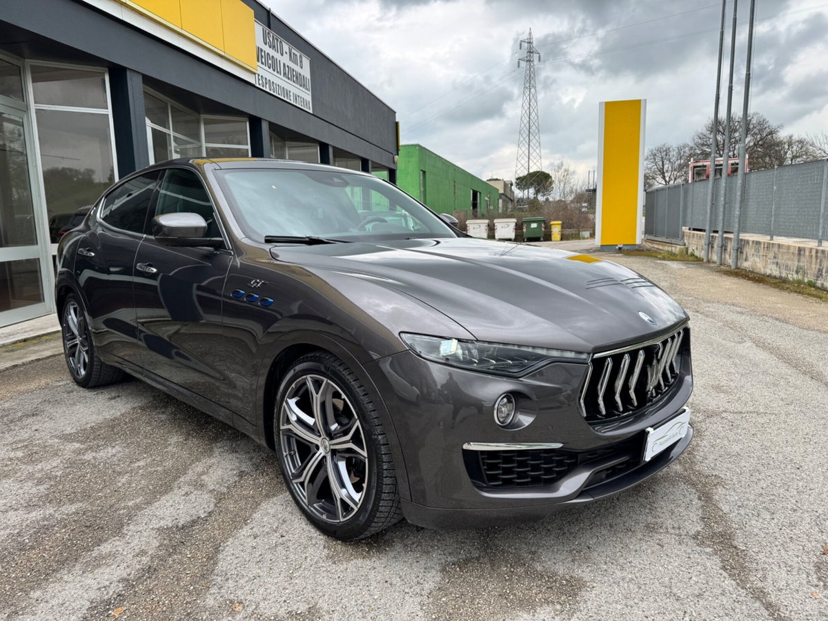 Maserati Levante Levante MHEV 330 CV AWD GT (2)