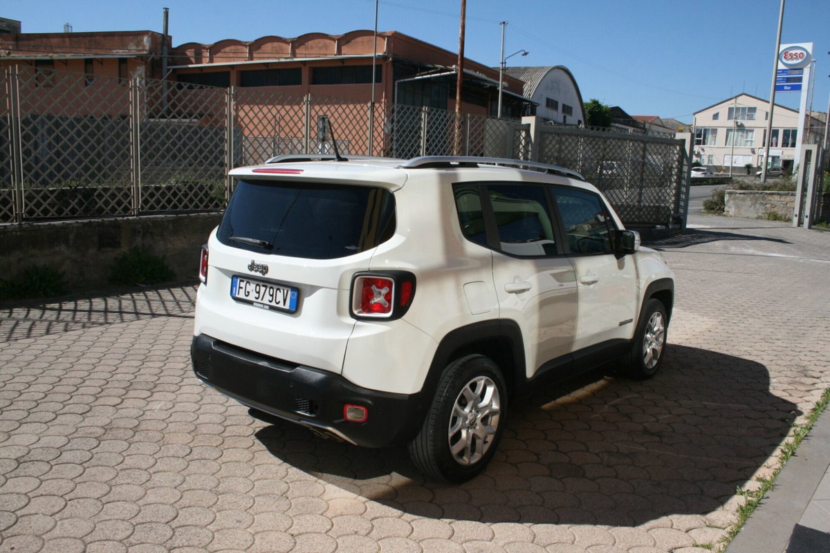 Jeep Renegade 1.6 Mjt DDCT 120 CV Limited (5)