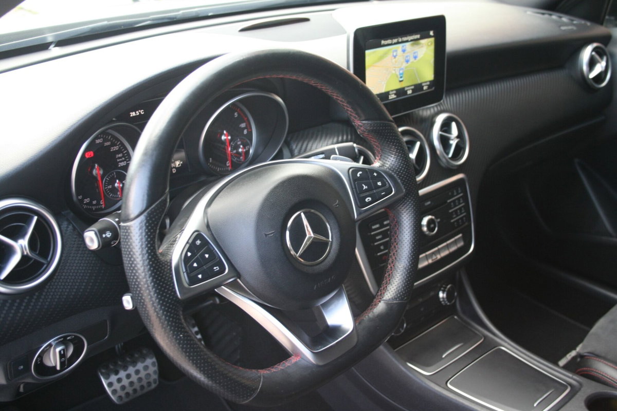 Mercedes-Benz Classe A 180 d Automatic Premium (10)