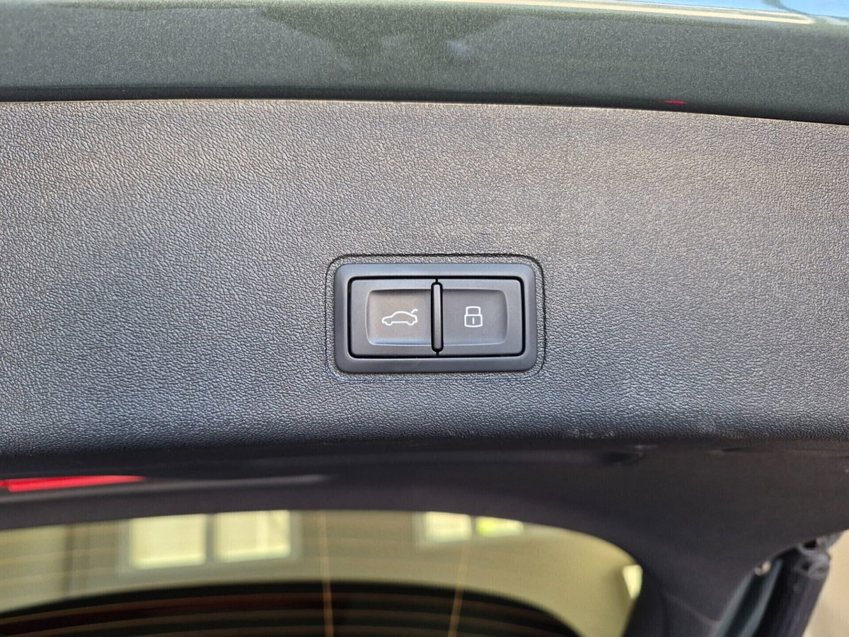 Audi Q3 35 TFSI S tronic S line edition (17)