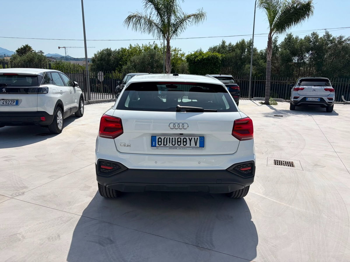 Audi Q2 Q2 30 TFSI Business (6)