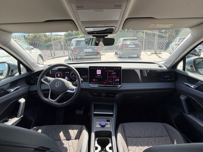 Volkswagen Tiguan 2.0 tdi Edition 20 150cv dsg (8)