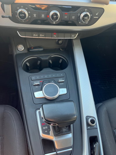 Audi A4 Avant 35 TDI S tronic S line edition (12)