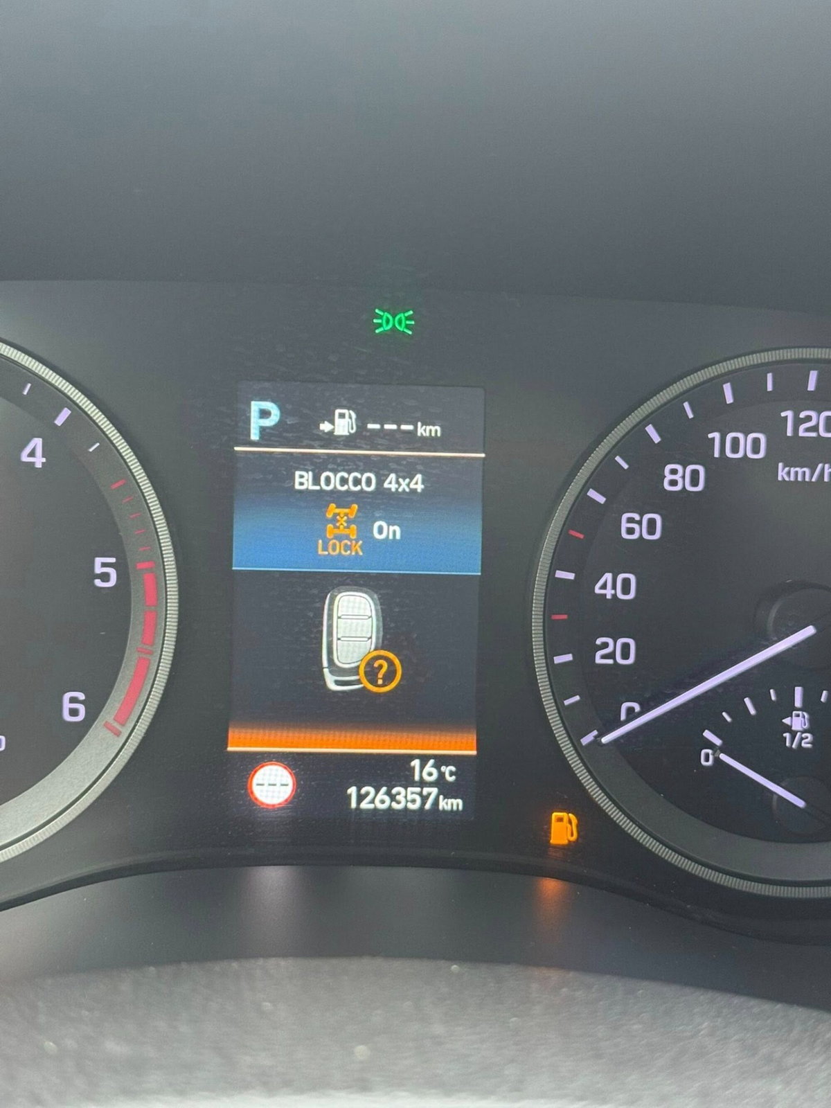 Hyundai Tucson 1.6 CRDi 136CV 48V 4WD DCT XPrime (13)