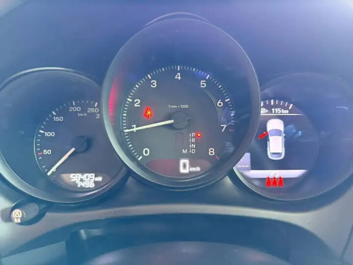 Porsche Macan 2.0 265cv pdk (13)