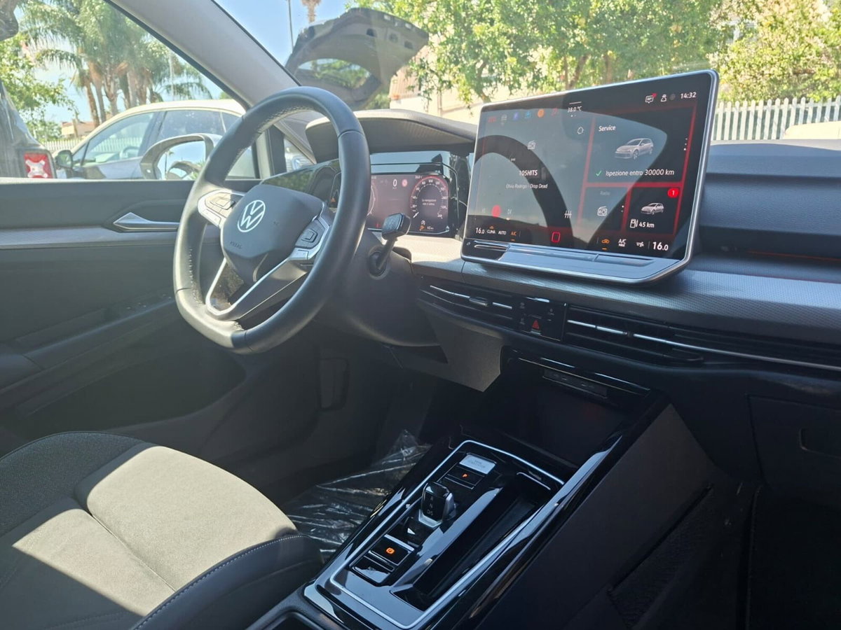 Volkswagen Golf 2.0 TDI 150 CV DSG SCR Style (8)