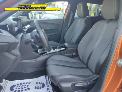 Peugeot 2008 PureTech 100 S&S Allure Pack (11)