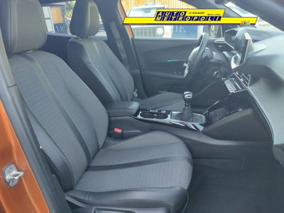 Peugeot 2008 PureTech 100 S&S Allure Pack (12)