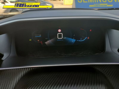 Peugeot 2008 PureTech 100 S&S Allure Pack (15)