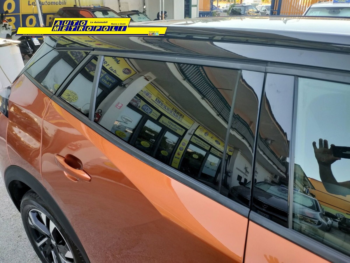 Peugeot 2008 PureTech 100 S&S Allure Pack (8)