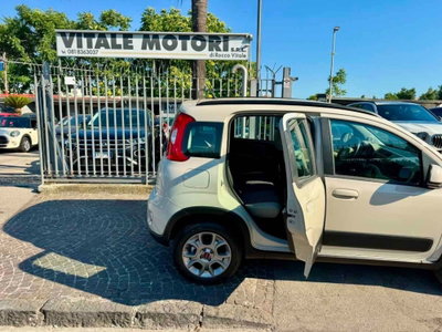 Fiat Panda 1.3 MJT 95 CV S&S 4x4 (11)