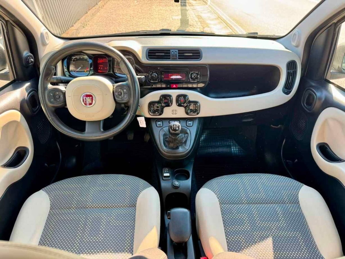 Fiat Panda 1.3 MJT 95 CV S&S 4x4 (12)
