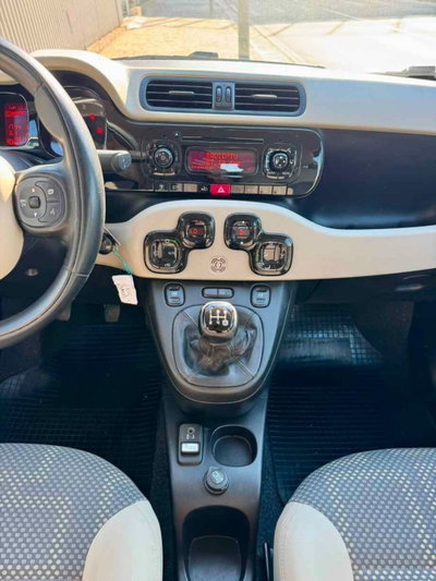 Fiat Panda 1.3 MJT 95 CV S&S 4x4 (13)