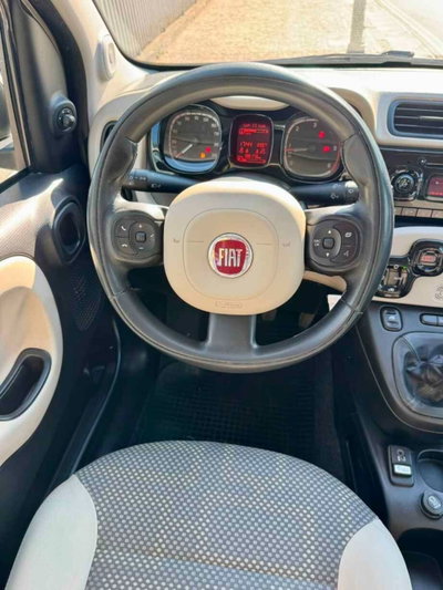 Fiat Panda 1.3 MJT 95 CV S&S 4x4 (14)