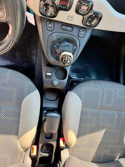 Fiat Panda 1.3 MJT 95 CV S&S 4x4 (19)