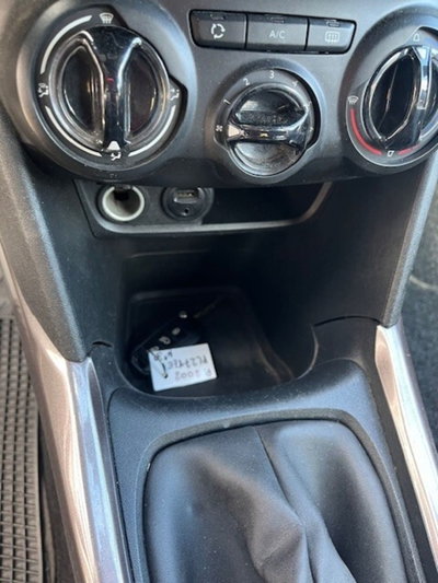 Peugeot 2008 HDi 68CV Active (7)