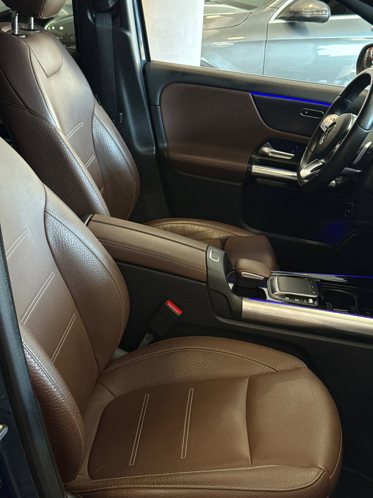 Mercedes-Benz GLA SUV 200 d Automatic Premium (12)