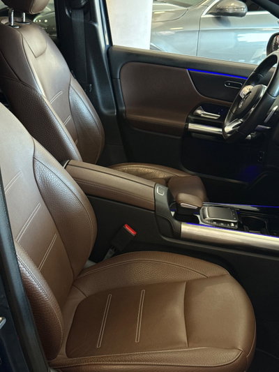 Mercedes-Benz GLA SUV 200 d Automatic Premium (12)