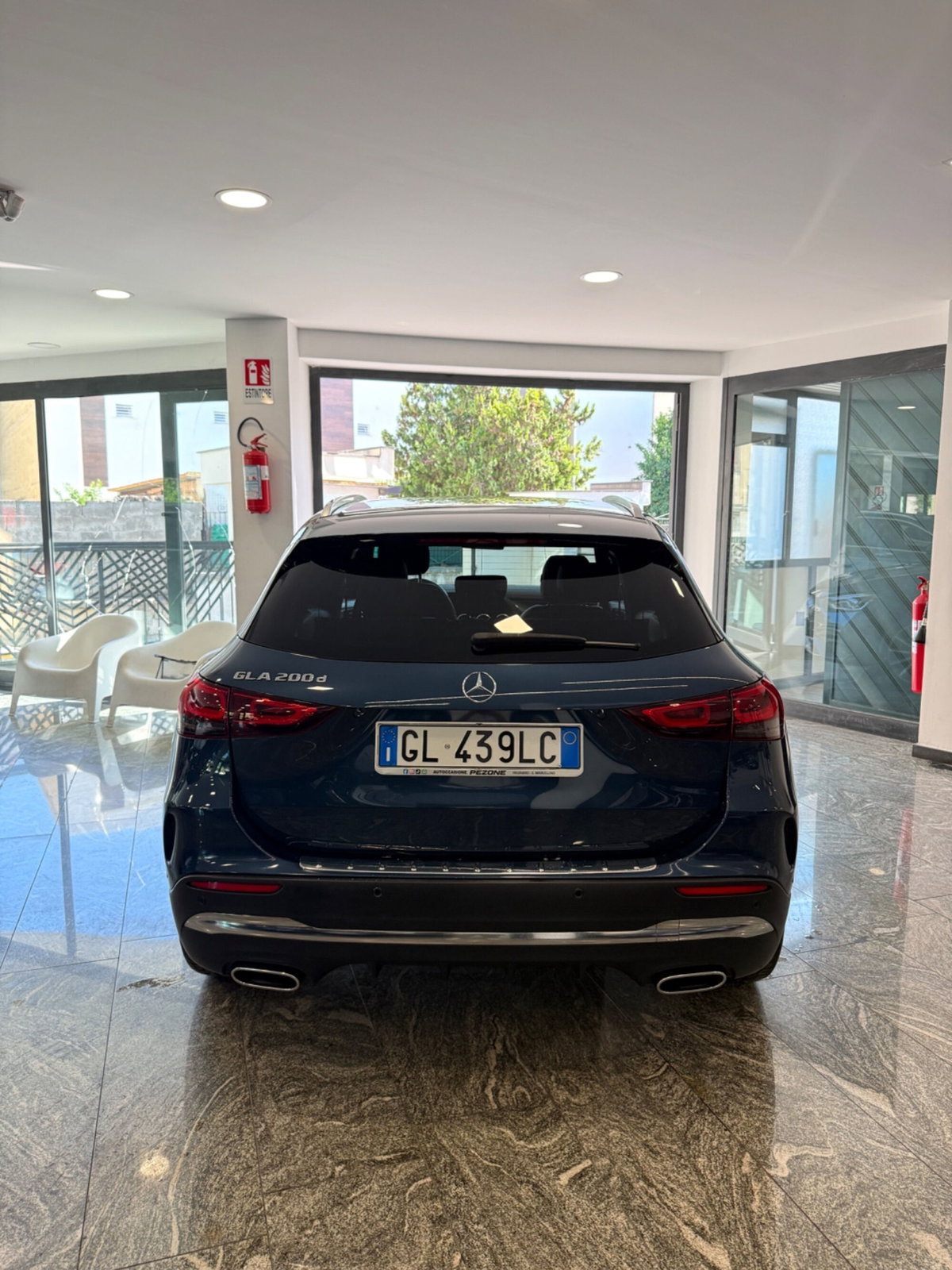 Mercedes-Benz GLA SUV 200 d Automatic Premium (3)