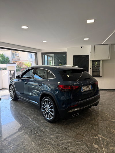 Mercedes-Benz GLA SUV 200 d Automatic Premium (4)