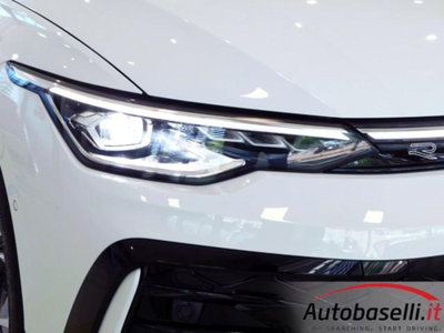 Volkswagen Golf 2.0 TDI 150 CV DSG SCR R-Line (10)