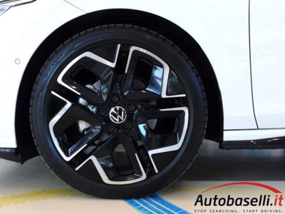 Volkswagen Golf 2.0 TDI 150 CV DSG SCR R-Line (3)