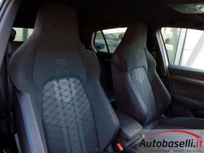 Volkswagen Golf 2.0 TDI 150 CV DSG SCR R-Line (6)