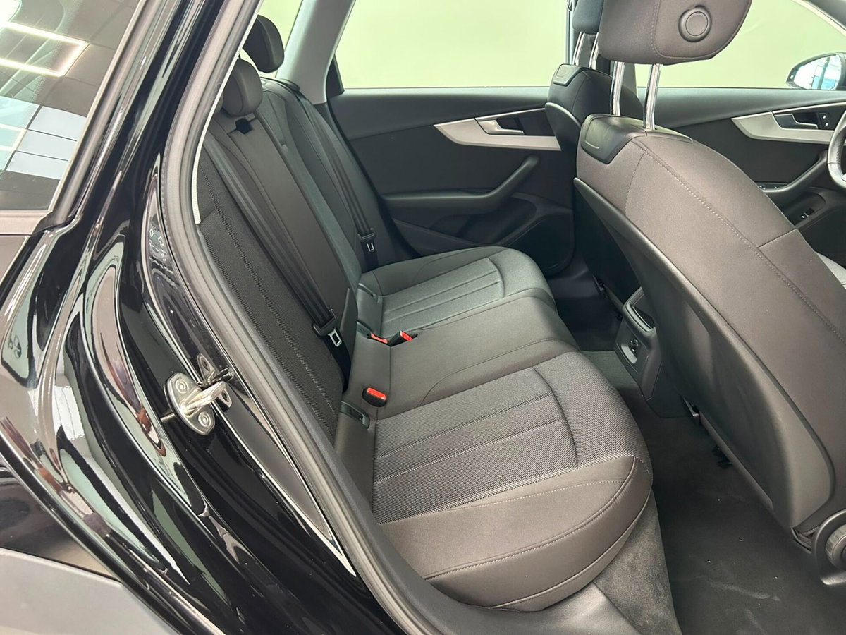 Audi A4 Allroad 40 TDI 204 CV S tronic (13)