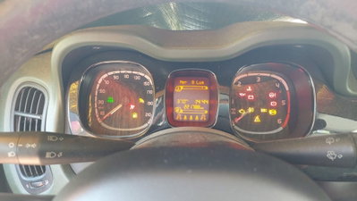 Fiat Panda 1.3 MJT S&S 4x4 (9)
