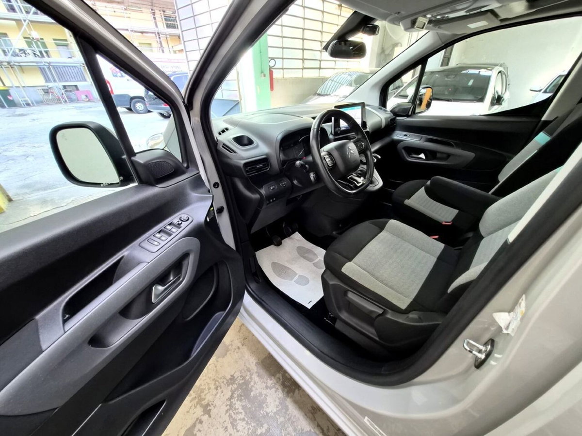 Citroen Berlingo PureTech 110 Stop&Start M Shine (9)