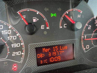 Fiat Fiorino Furgone cargo 1.3 mjt 95cv Adventure (11)