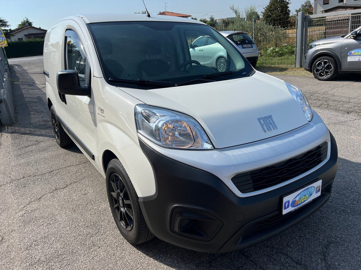 Fiat Fiorino Furgone cargo 1.3 mjt 95cv Adventure (4)