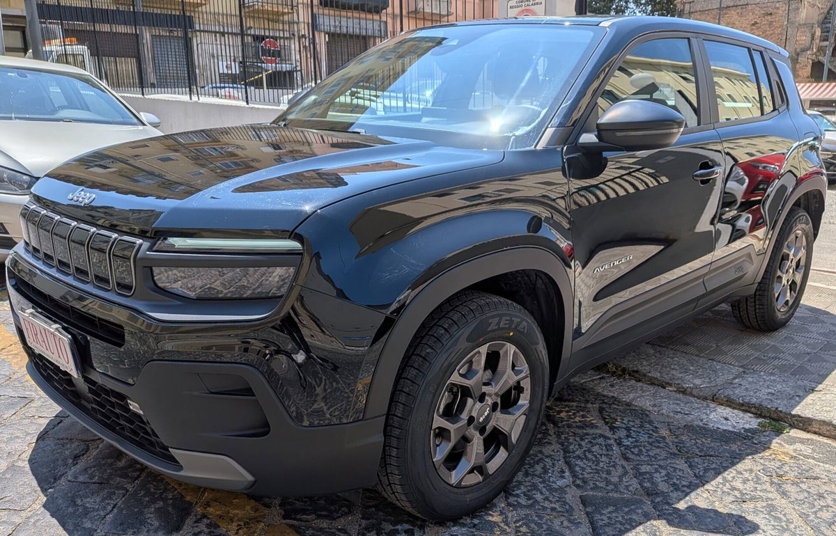 Jeep Avenger 1.2 turbo Longitude fwd 100cv (3)