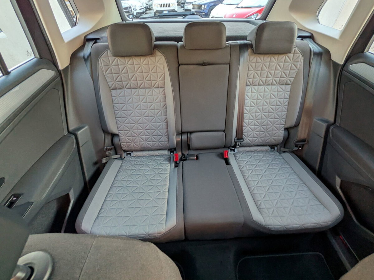 Volkswagen Tiguan 2.0 TDI SCR Life (13)