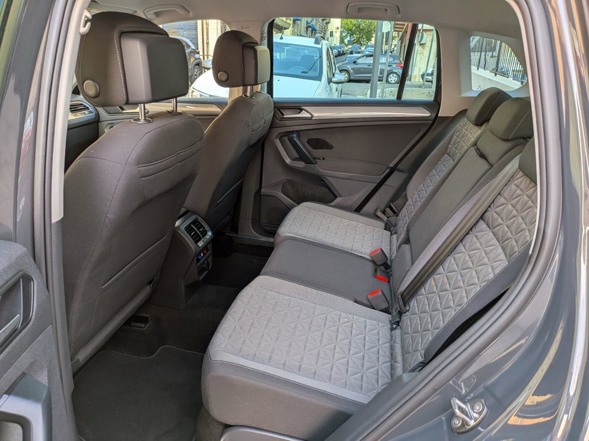 Volkswagen Tiguan 2.0 TDI SCR Life (14)